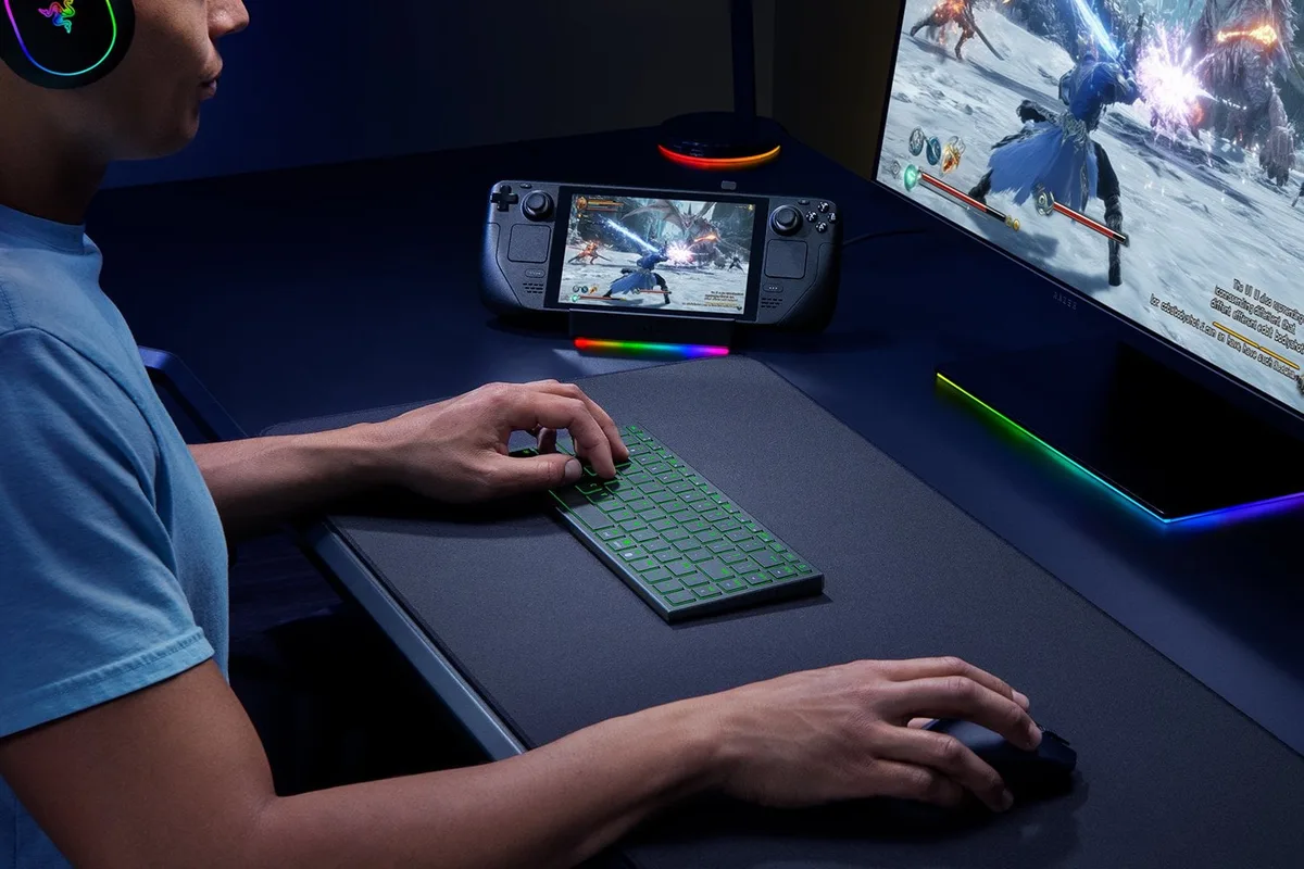 Razer Joro 75% - Mécanique - Bluetooth - RGB - Noir — vue 4