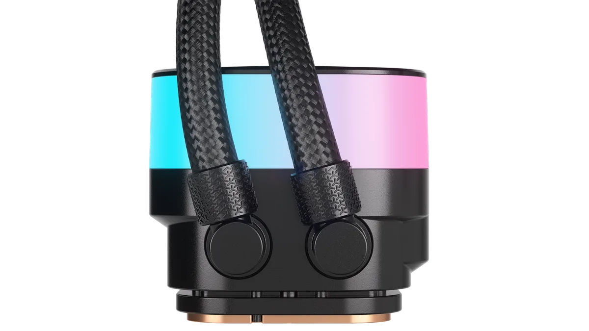 Corsair iCUE LINK TITAN 240 RX LCD AIO/240mm — vue 9
