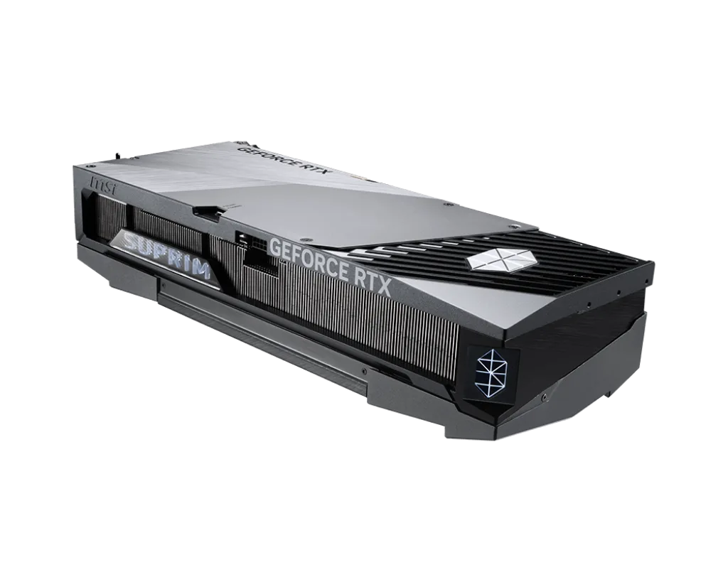 MSI GeForce RTX 5090 32G SUPRIM SOC — vue 3