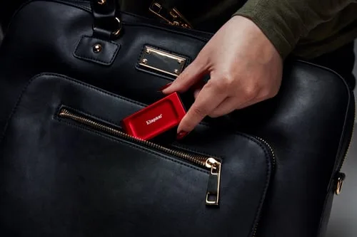 Kingston XS1000 Red USB-C 3.2 1To — vue 10