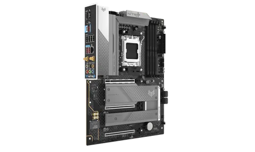Sapphire NITRO+ B850A WIFI7 — vue 5