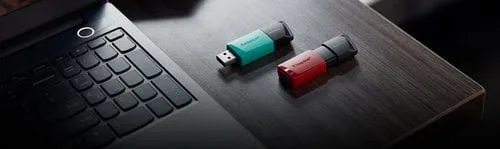 Kingston 256GB DT EXODIA M USB3.2 GEN 1 — vue 3