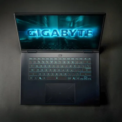Gigabyte GAMING A16 CWHI3FR894SH - 16" FHD+ 165Hz i7-13620H RTX 5070 16Go 1To W11 — vue 13