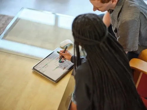 Microsoft Stylet Surface Slim Pen 2 - Noir — vue 4