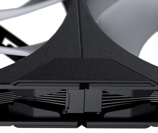 Phanteks M25 Gen2 PWM Noir Reverse Blade (3x120mm) D-RGB — vue 9