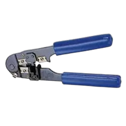 Pince à sertir RJ45 — vue 1